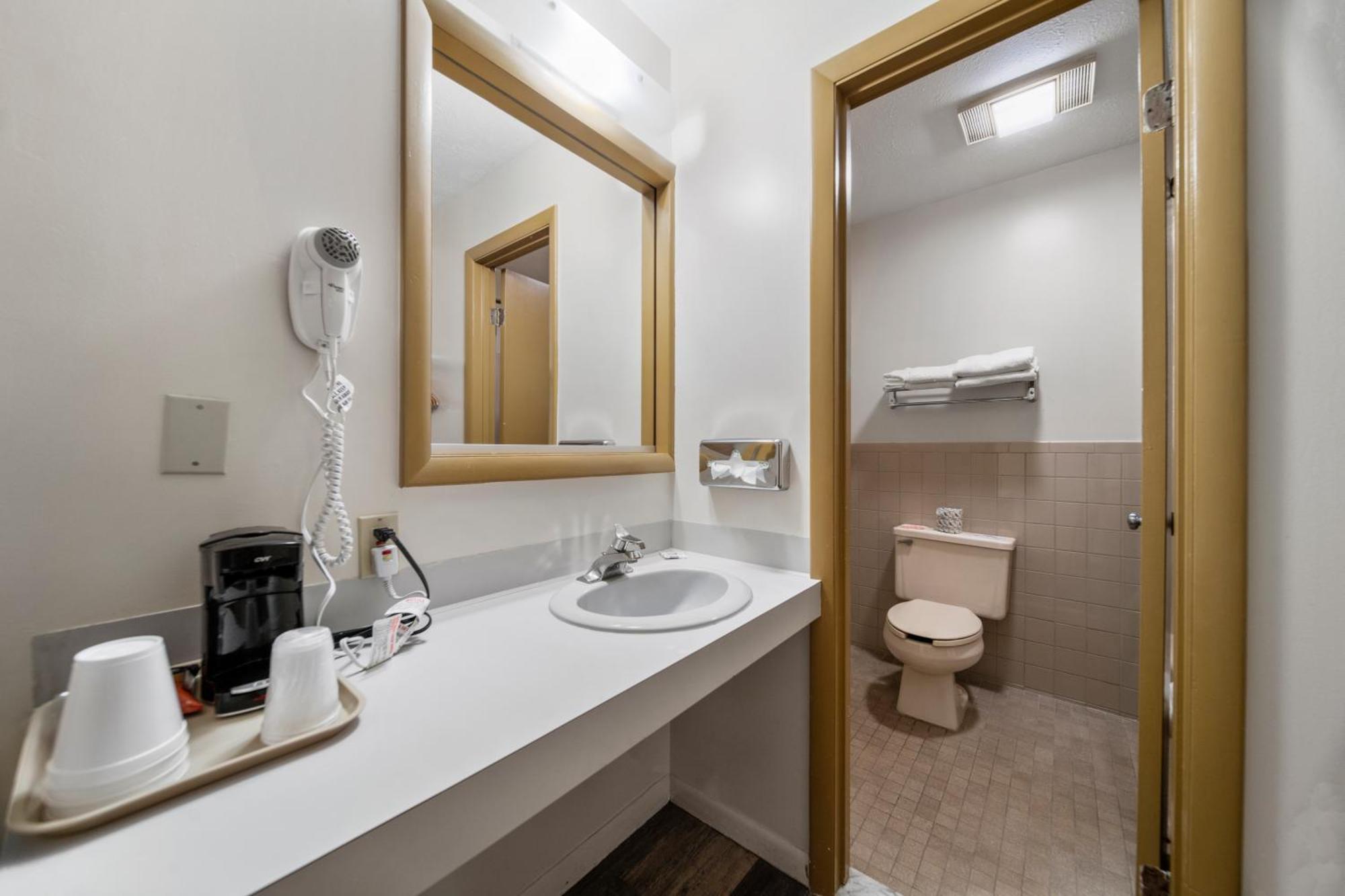 Executive Inn Cass City ห้อง รูปภาพ